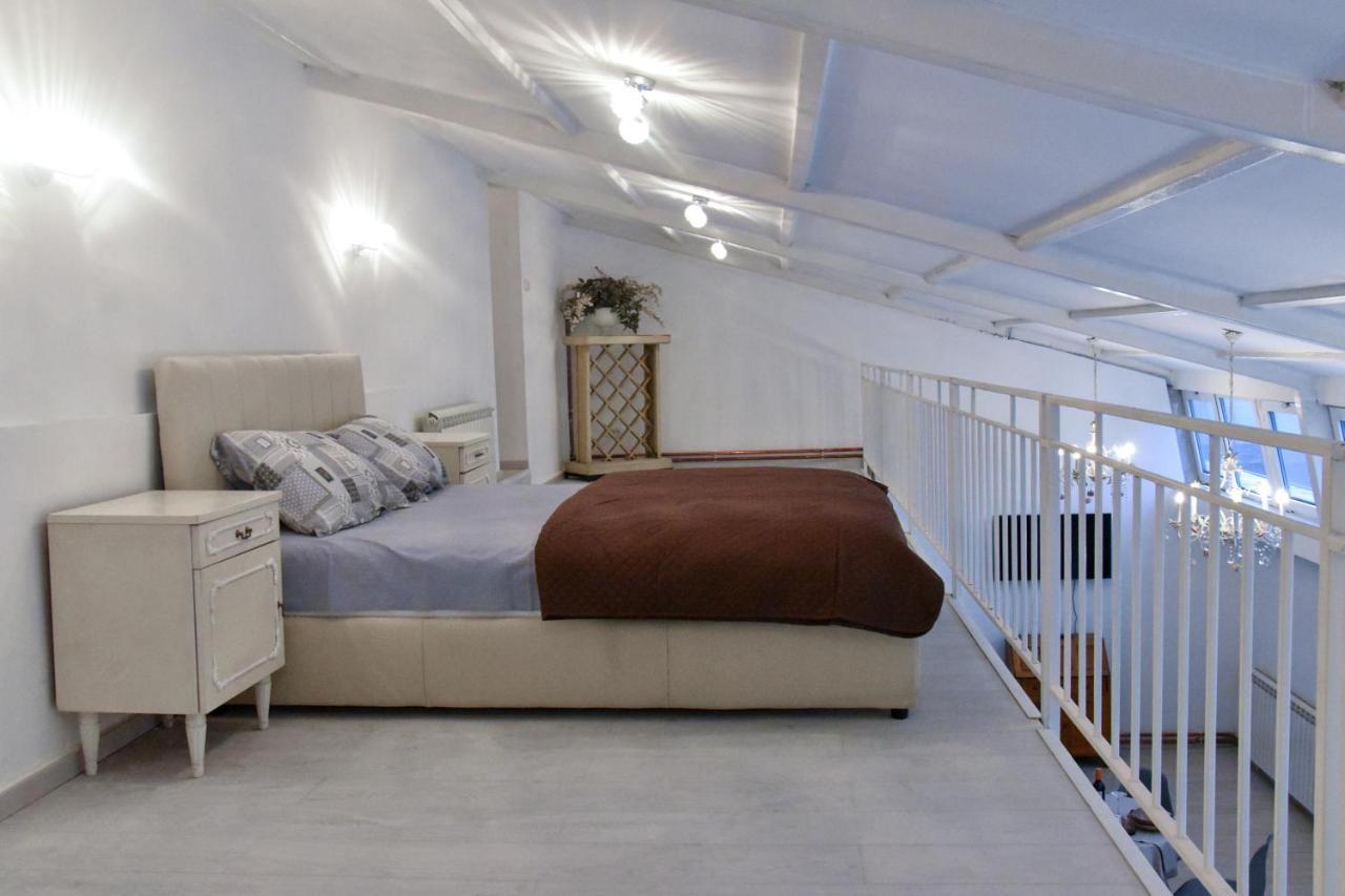 Tiffany Belgrade Apartment Esterno foto